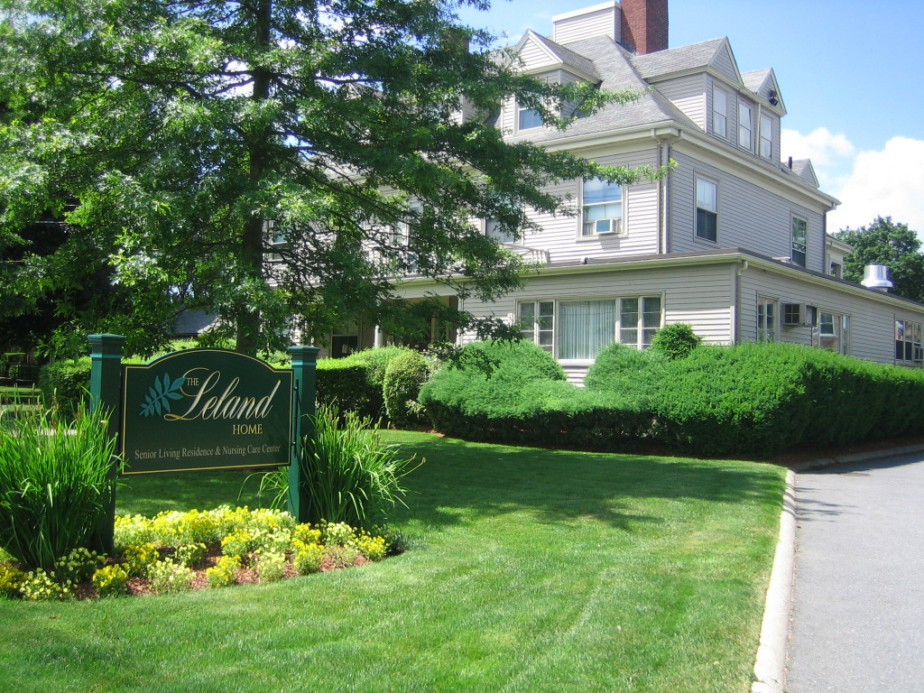 Photo Gallery Exterior Leland Waltham